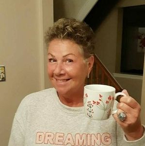 Meet your Posher, Debra